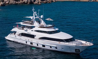 Orso 3 yacht charter Benetti Motor Yacht
