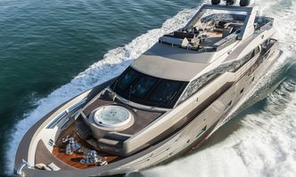 Shadow yacht charter Tecnomar Motor Yacht