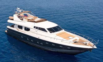 Natassa yacht charter Posillipo Motor Yacht