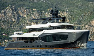 Oculus yacht charter Numarine Motor Yacht