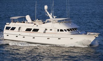 Georgiana yacht charter Poole Chaffee Motor Yacht