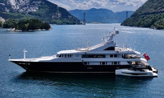 Treehouse yacht charter Oceanco Motor Yacht