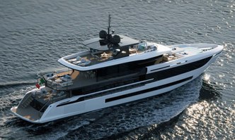 White Star yacht charter Mangusta Motor Yacht