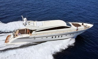 Eclat yacht charter Leopard Motor Yacht