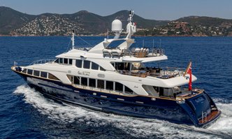Sea Bluez yacht charter Benetti Motor Yacht