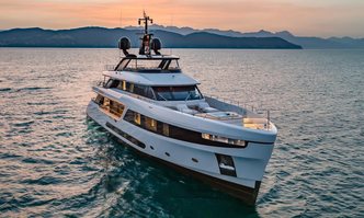 Dawo yacht charter Benetti Motor Yacht