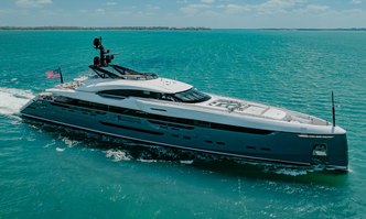 Utopia IV yacht charter Rossinavi Motor Yacht
