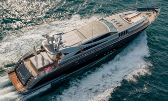 Manu V yacht charter Leopard Motor Yacht