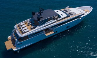 Octave yacht charter Sanlorenzo Motor Yacht