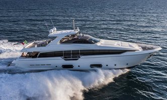 Iva yacht charter Ferretti Yachts Motor Yacht