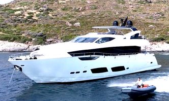 New Edge yacht charter Sunseeker Motor Yacht