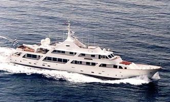 White Knight yacht charter Astillero Jorge R Chediek Motor Yacht