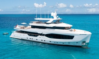 Eau La La yacht charter Numarine Motor Yacht