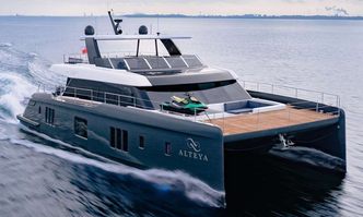 Alteya yacht charter Sunreef Yachts Motor Yacht