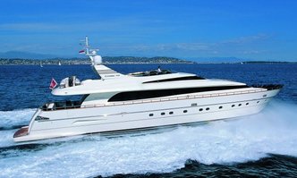 L'Ayazula yacht charter Canados Motor Yacht