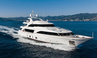 Dynar yacht charter Benetti Motor Yacht