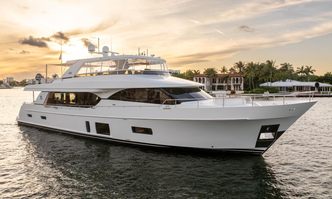 Iridescence yacht charter Ocean Alexander Motor Yacht