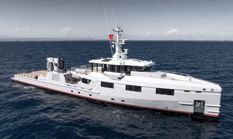 Emotional yacht charter Damen Yachting Motor Yacht