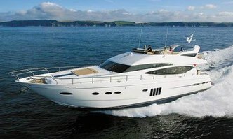 Uriamir yacht charter Princess Motor Yacht