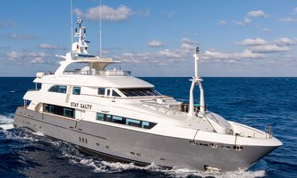 Stay Salty yacht charter Horizon Motor Yacht