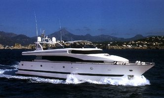 Leviathans 8 yacht charter Horizon Motor Yacht
