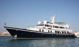 Goose yacht charter Toughs Shipyard Motor Yacht