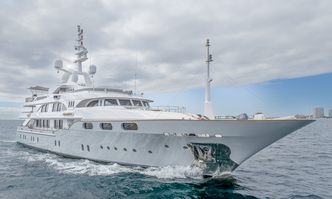 Starfire yacht charter Benetti Motor Yacht