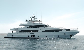 Altavita yacht charter Gulf Craft Motor Yacht