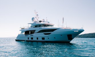 Bella Vita yacht charter Benetti Motor Yacht