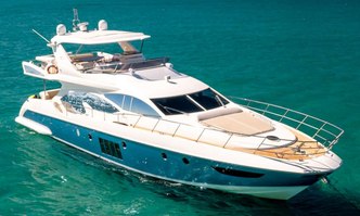 Lupo yacht charter Azimut Motor Yacht