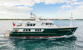 Zexplorer yacht charter Newcastle Motor Yacht