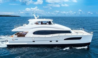 Midnight Moon yacht charter Horizon Motor Yacht