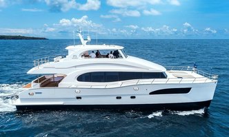 SeaGlass yacht charter Horizon Motor Yacht