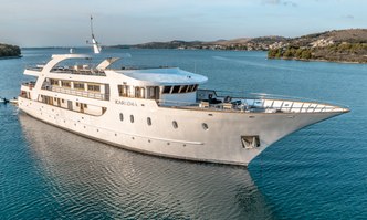 Karizma yacht charter Custom Motor Yacht
