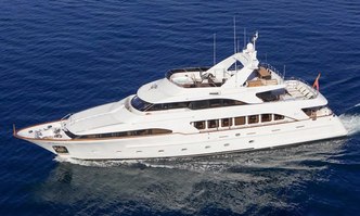 Accama yacht charter Benetti Motor Yacht
