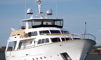 Sima yacht charter Cantiere Santa Margherita Motor Yacht