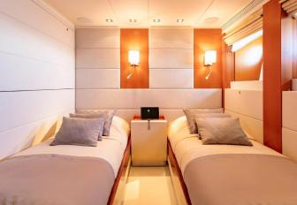 Charter yacht AGRAM twin cabin
