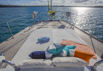 sunpads aft aboard luxury yacht JUPITER 