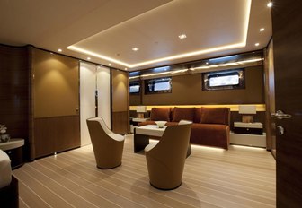 Social space for charter guests on FIDELIS