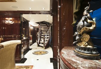 The elegant interior styling of M/Y 'Ionian Princess'