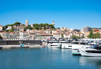 Cannes Yachting Festival display