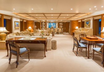 The main salon of superyacht CALLISTO