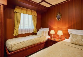 Charter yacht SEAGULL II twin cabin