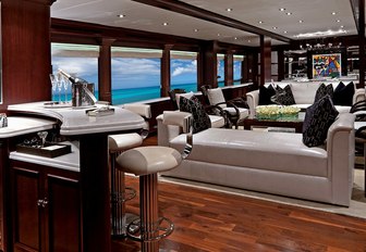 alessandra yacht main salon