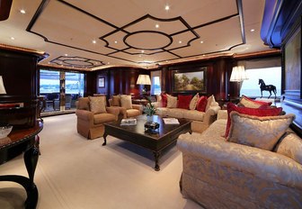 grand main salon aboard luxury yacht ELENI 