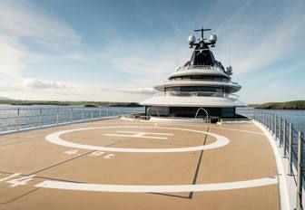 Superyacht charter KISMET helipad
