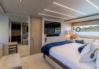 Luxury yacht charter ASCEND master cabin overview