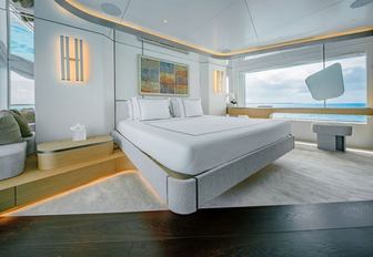Charter yacht PROPOSITION master cabin overview