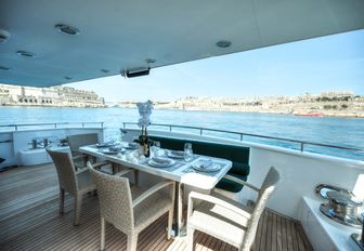 Charter yacht VOYAGER alfresco dining area