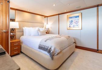 Charter yacht SEA CLASS guest cabin with double berth